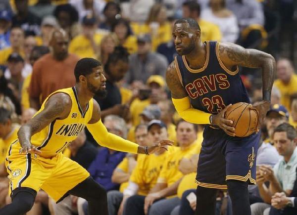 埃贝尔：努贝尔今天有一两次失误，但他依然是一名杰出的门将（埃贝尔力挺努贝尔：今日虽有一两次失误，仍是杰出门将）