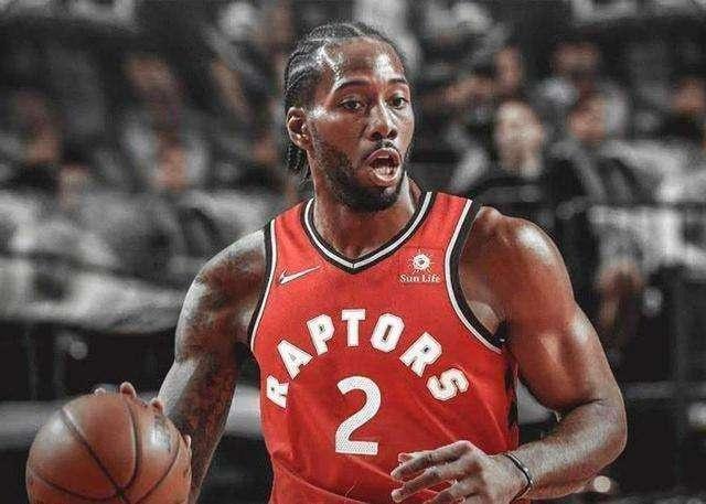 门兴格拉德巴赫vs沃尔夫斯堡：雷纳、尼科-埃尔维迪首发，埃里克森、马耶尔出战（门兴战狼堡：雷纳、尼科-埃尔维迪首发，埃里克森、马耶尔登场）