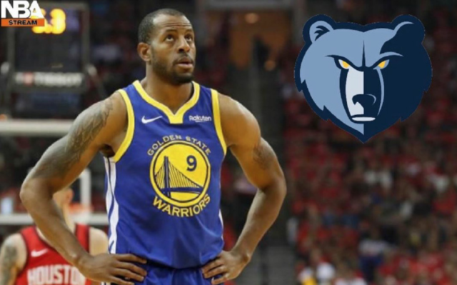 梅西抵达加尔各答开启印度行，当地民众机场迎接陷入疯狂（梅西飞抵加尔各答开启印度之旅，机场粉丝热情沸腾）