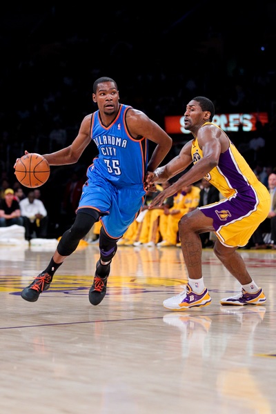 中乙球员身价更新：蒯纪闻27.5万欧领跑，帅惟浩22.5万欧第2（中乙球员身价更新榜：蒯纪闻以27.5万欧居首，帅惟浩22.5万欧位列第二）