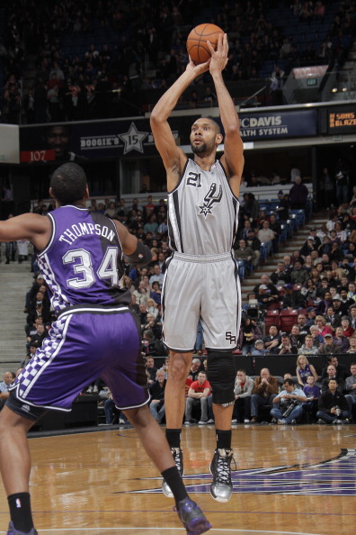 津媒谈邵佳一：土帅对阶段性考核的要求无异议且薪酬好商量（津媒评邵佳一：本土主帅接受阶段性考核，薪酬易协商）