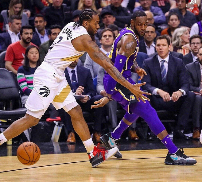 率重庆铜梁龙冲超，张外龙有望带领第5支球队征战中超（张外龙率重庆铜梁龙完成冲超，有望执教第5支中超球队）